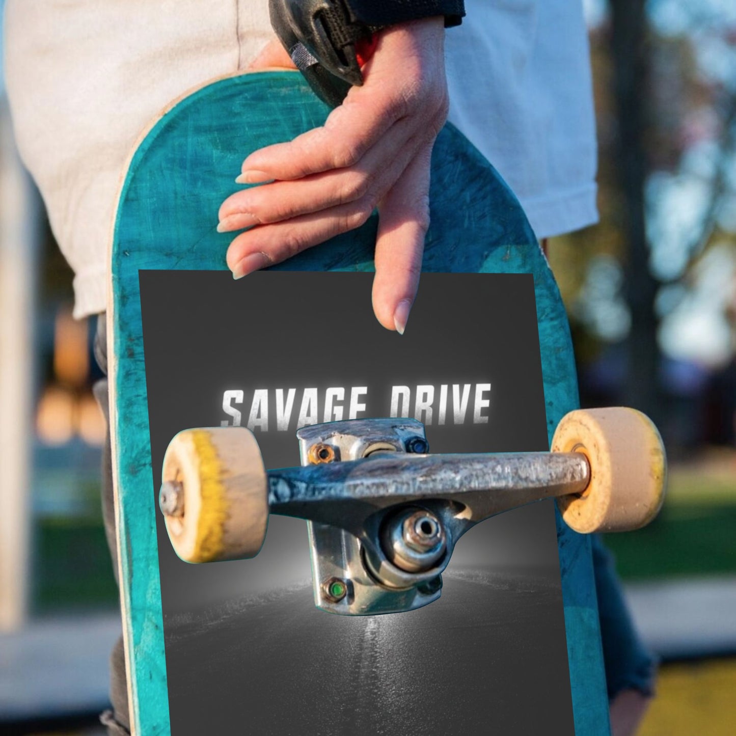 Minimalist Black & White Crystal Sticker “SAVAGE DRIVE” – Retro Car Themed Wall Art Poster 20×26.5cm for Bedroom, Garage, Office, Café
